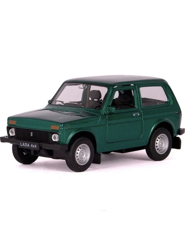  WELLY 1:38 LADA Niva  ,  15*12*6  ()